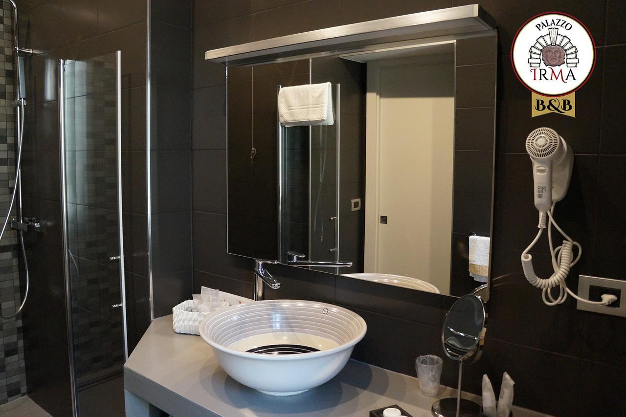 Palazzo Irma - Hotel - B&B Luxury 비보발렌티아 외부 사진